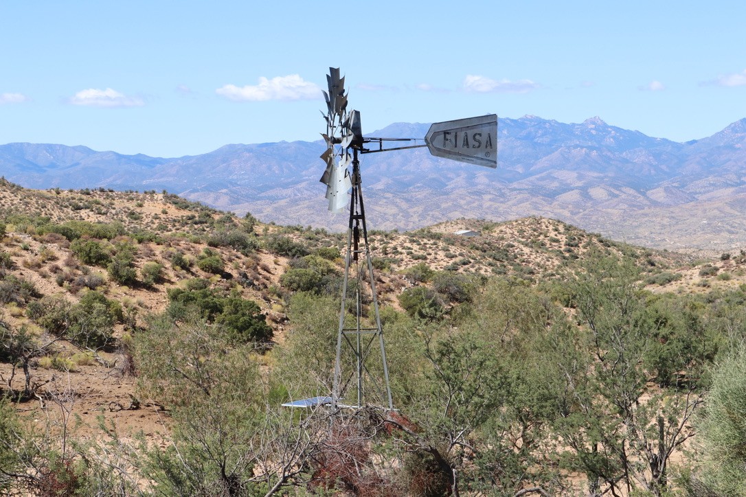 460 +/ Head Windmill Ranch Working Cattle Ranch Arizona