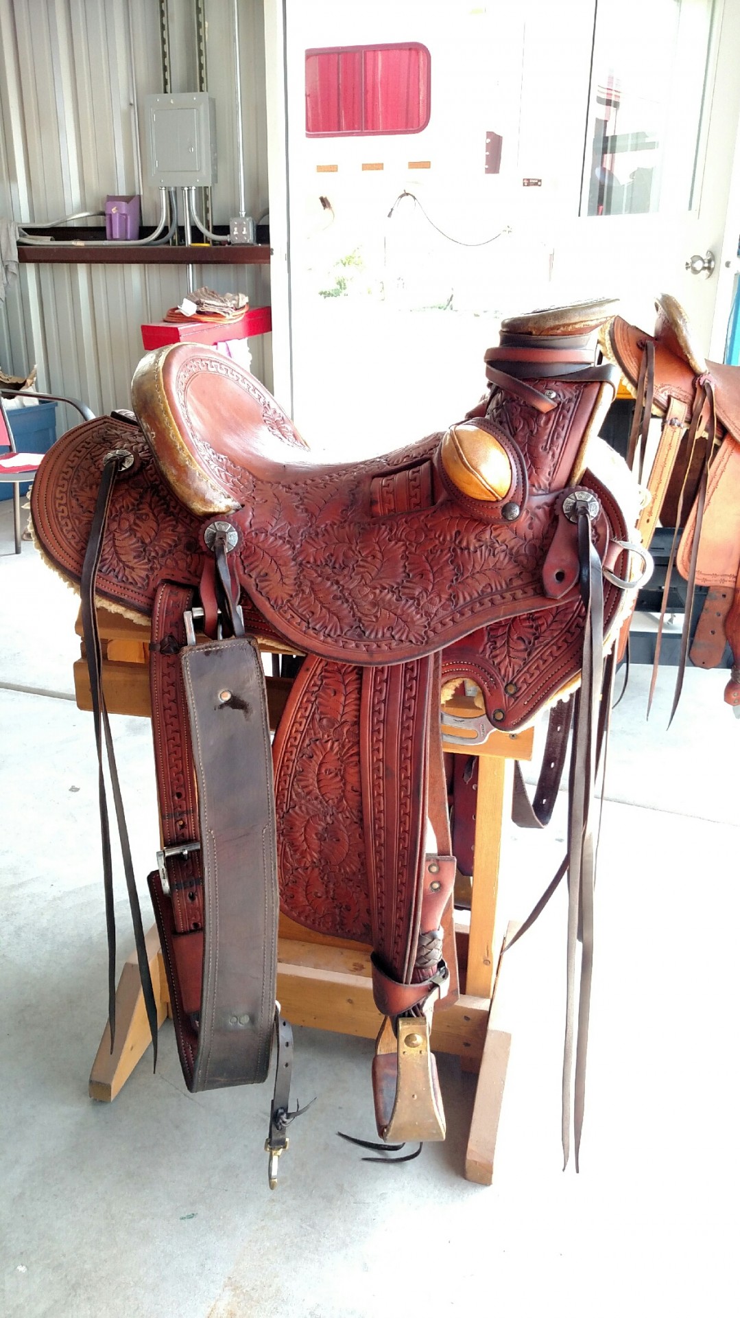 whyte custom saddle