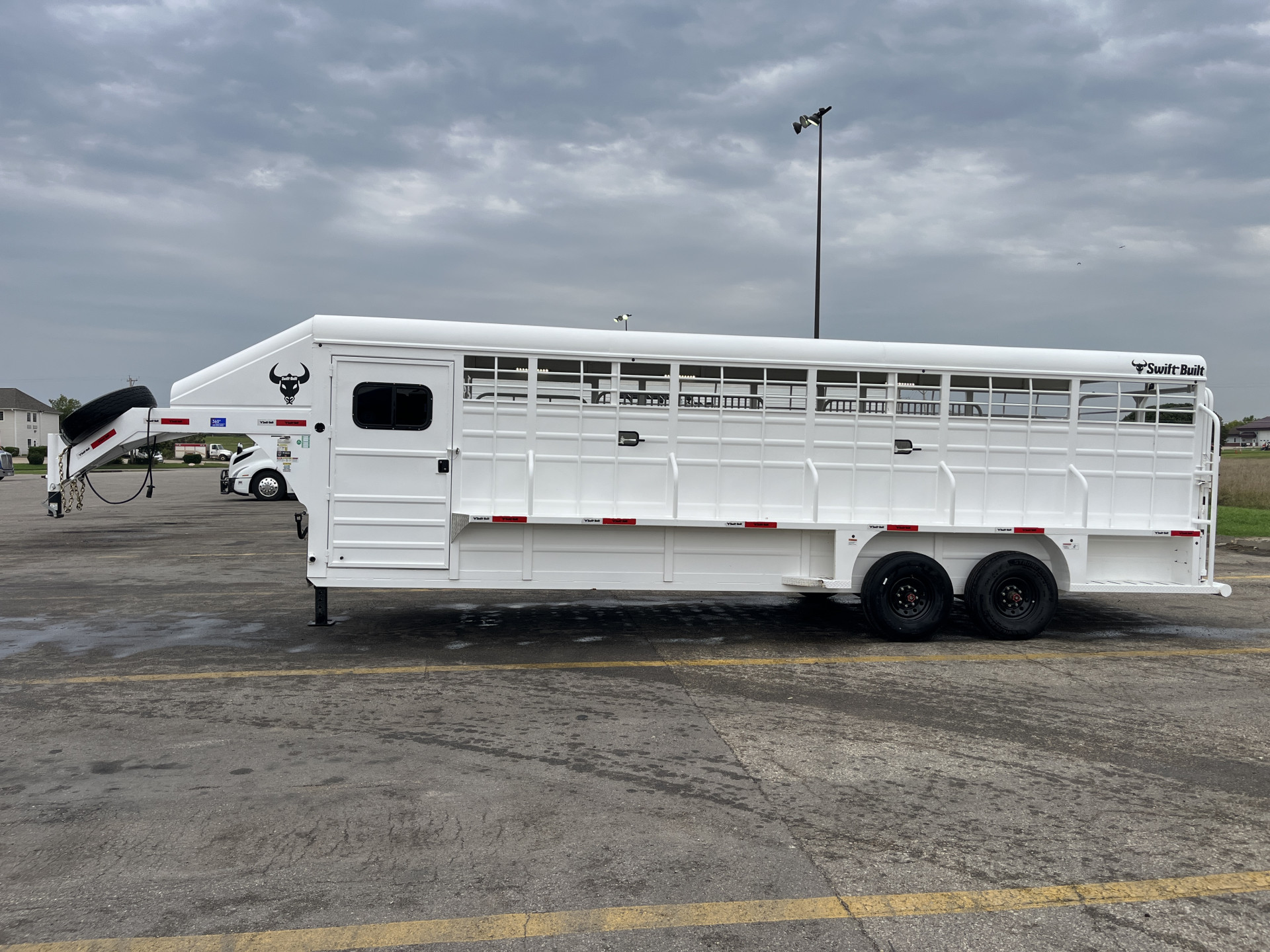 2024 Swift stock/combo