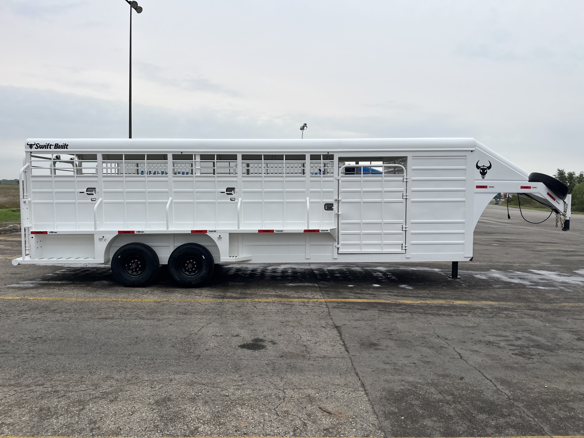 2024 Swift stock/combo