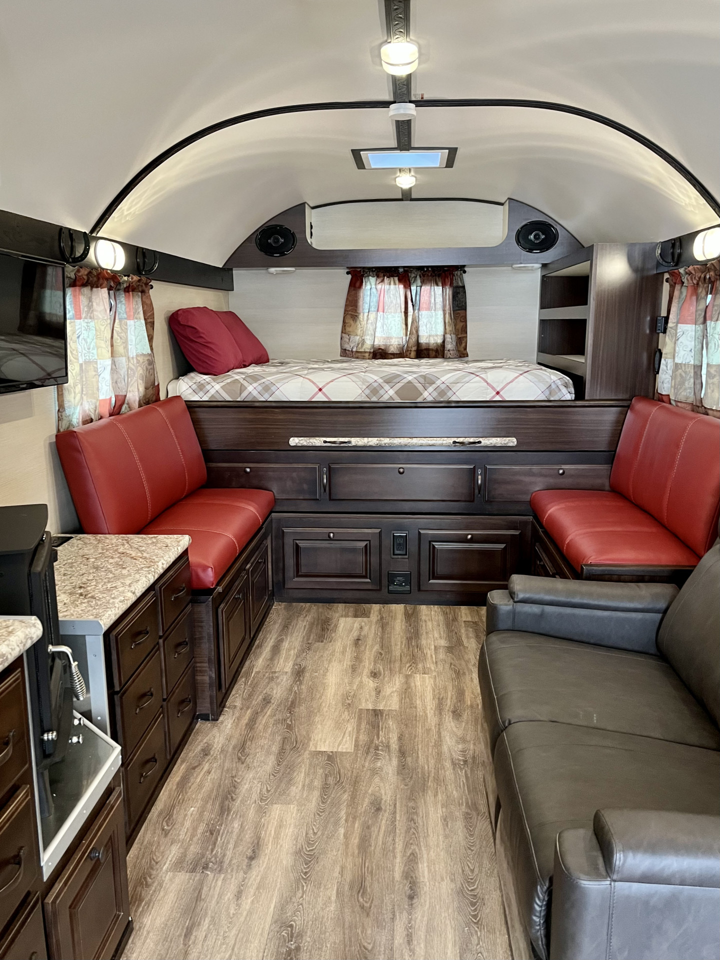 2023 Outdoors RV Manufacturing 30x